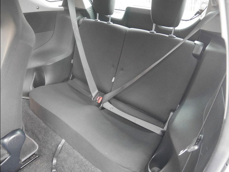 Toyota IQ 1.0 VVT-i 2 Euro 5 3dr 3dr Manual 2025