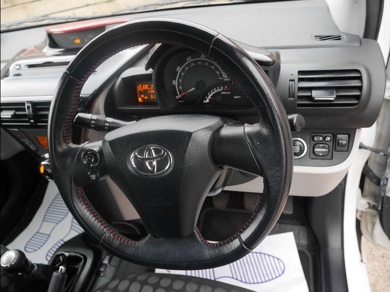 Toyota IQ 1.0 VVT-i 2 Euro 5 3dr 3dr Manual 2025