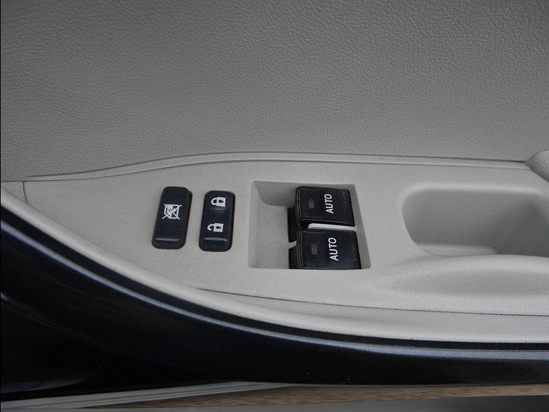 Toyota IQ 1.0 VVT-i 2 Euro 5 3dr 3dr Manual 2025