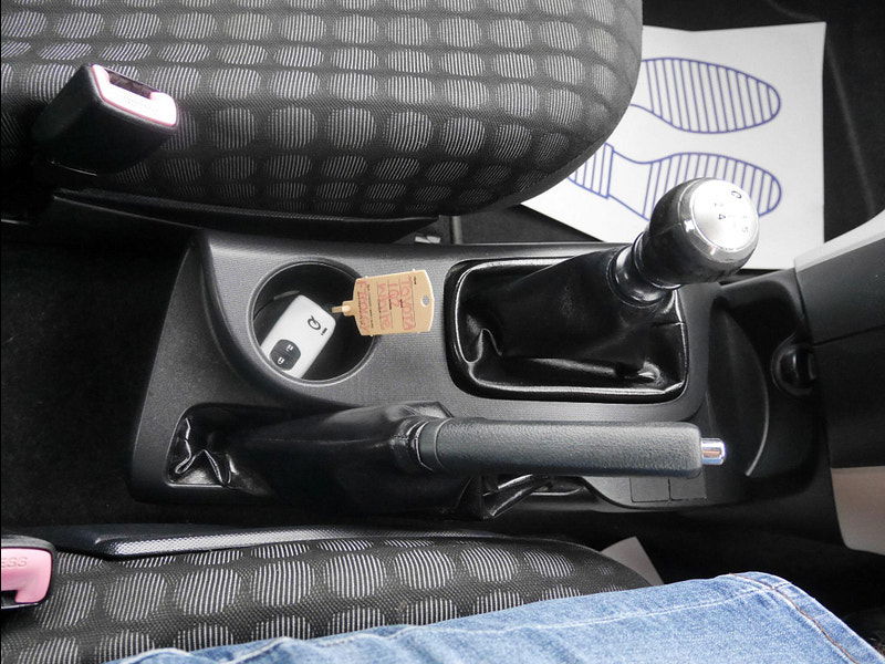 Toyota IQ 1.0 VVT-i 2 Euro 5 3dr 3dr Manual 2025