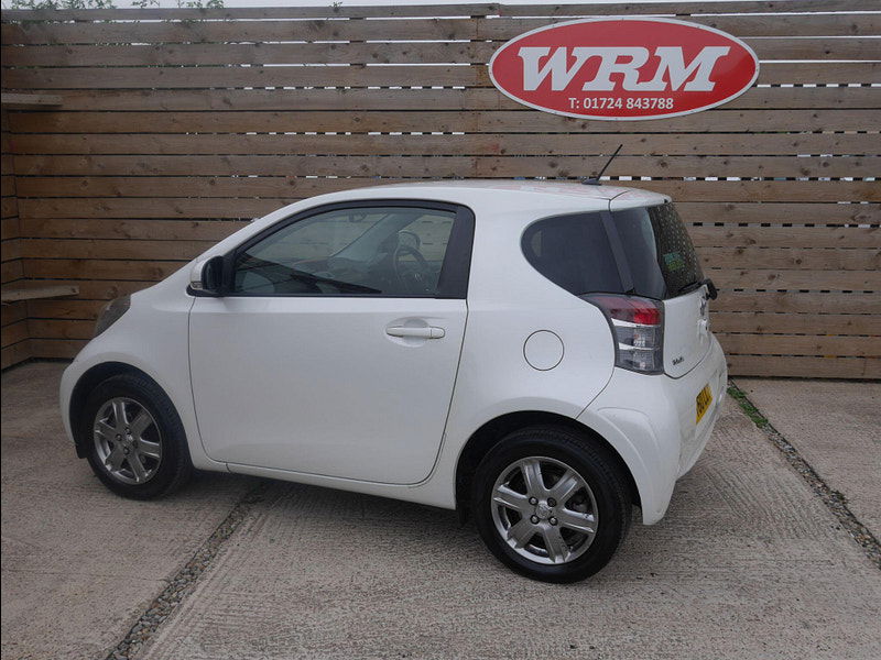 Toyota IQ 1.0 VVT-i 2 Euro 5 3dr 3dr Manual 2025