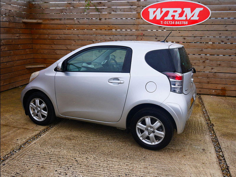 Toyota IQ 1.0 VVT-i Euro 4 3dr 3dr Manual 2025