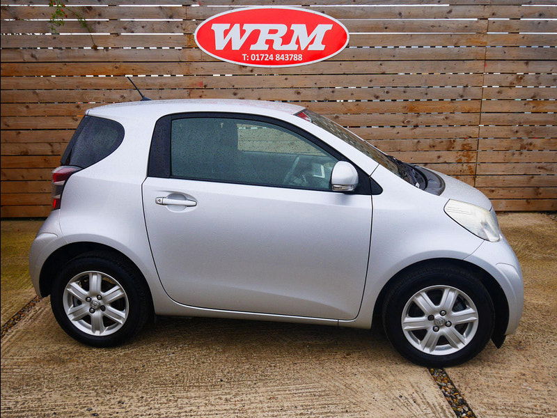 Toyota IQ 1.0 VVT-i Euro 4 3dr 3dr Manual 2025