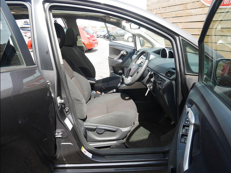 Toyota Verso 1.6 V-Matic TR Euro 5 5dr 5dr Manual 2025