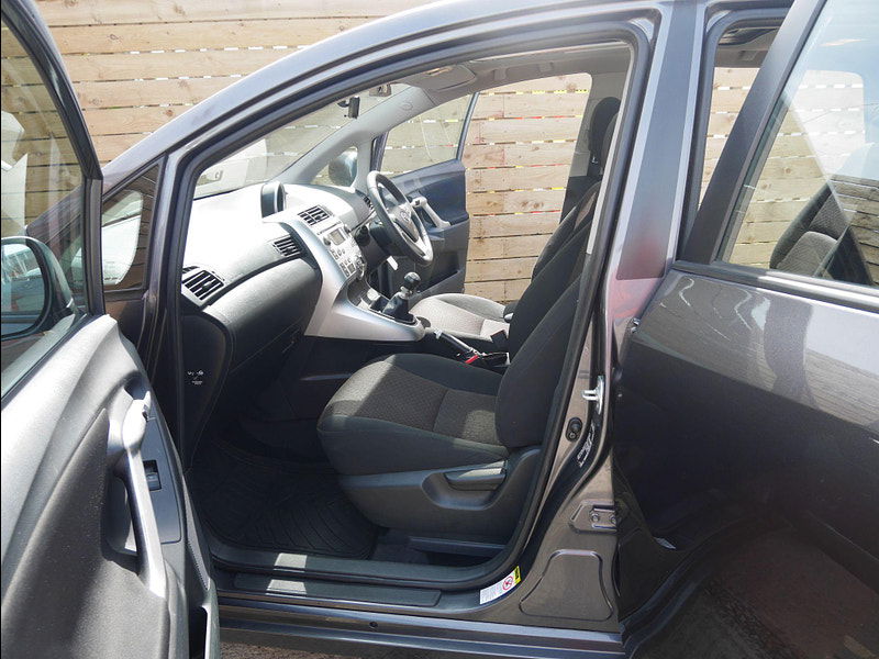 Toyota Verso 1.6 V-Matic TR Euro 5 5dr 5dr Manual 2025