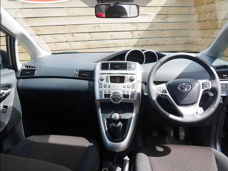 Toyota Verso 1.6 V-Matic TR Euro 5 5dr 5dr Manual 2025