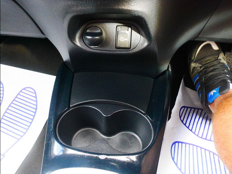 Toyota Yaris 1.33 Dual VVT-i Sport Euro 5 5dr Euro 5 5dr Manual 2025