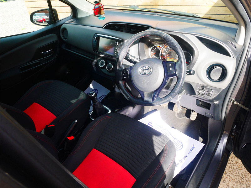 Toyota Yaris 1.33 Dual VVT-i Sport Euro 5 5dr Euro 5 5dr Manual 2025