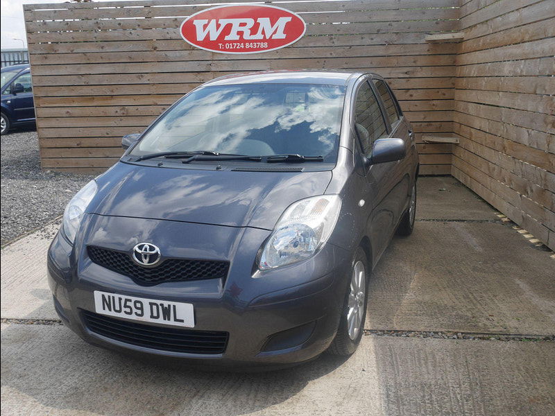 Toyota Yaris 1.33 Dual VVT-i TR Euro 4 (s/s) 5dr 5dr Manual 2025