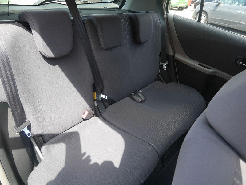 Toyota Yaris 1.33 Dual VVT-i TR Euro 4 (s/s) 5dr 5dr Manual 2025