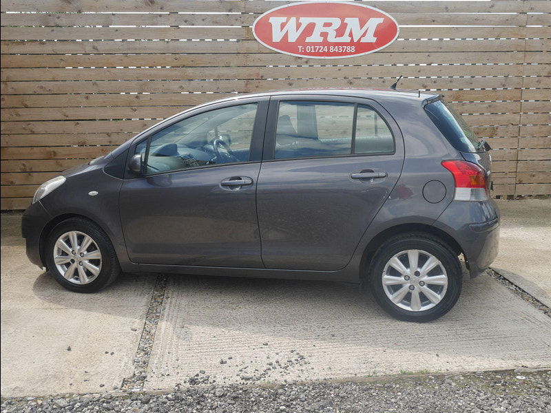 Toyota Yaris 1.33 Dual VVT-i TR Euro 4 (s/s) 5dr 5dr Manual 2025