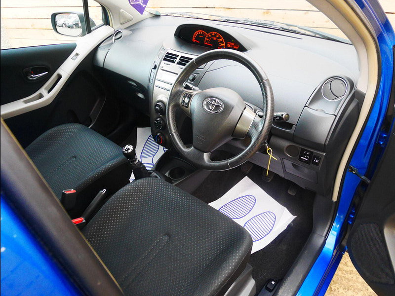 Toyota Yaris 1.33 Dual VVT-i TR Hatchback 5dr Petrol Manual Euro 4 (s/s) (101 ps) 5dr Manual 2026