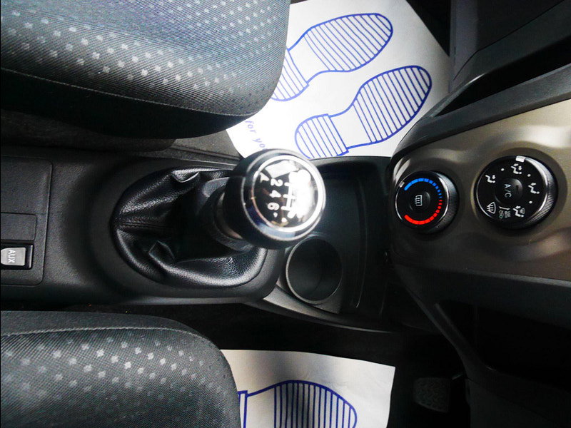 Toyota Yaris 1.33 Dual VVT-i TR Hatchback 5dr Petrol Manual Euro 4 (s/s) (101 ps) 5dr Manual 2026
