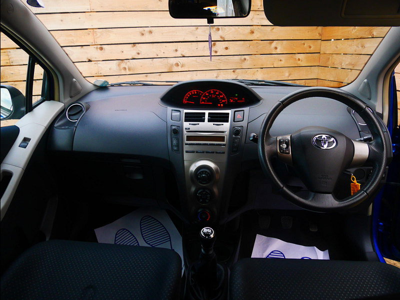 Toyota Yaris 1.33 Dual VVT-i TR Hatchback 5dr Petrol Manual Euro 4 (s/s) (101 ps) 5dr Manual 2026