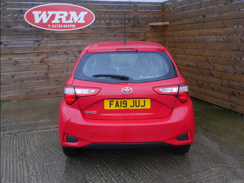 Toyota Yaris 1.5 VVT-i Icon Tech Hatchback 5dr Petrol Manual Euro 6 (111 ps) 5dr Manual 2026