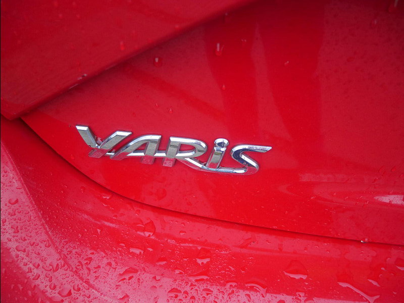 Toyota Yaris 1.5 VVT-i Icon Tech Hatchback 5dr Petrol Manual Euro 6 (111 ps) 5dr Manual 2026