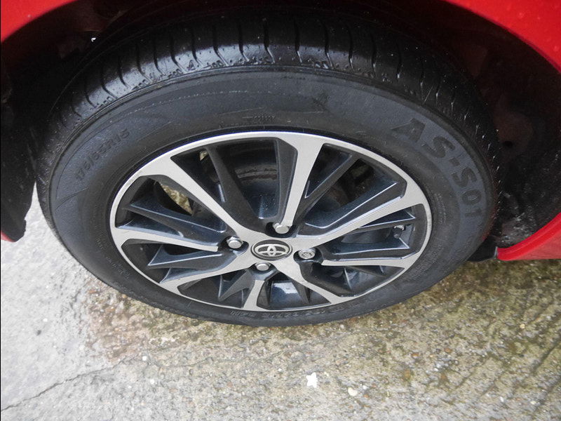 Toyota Yaris 1.5 VVT-i Icon Tech Hatchback 5dr Petrol Manual Euro 6 (111 ps) 5dr Manual 2026