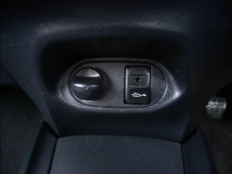Toyota Yaris 1.5 VVT-i Icon Tech Hatchback 5dr Petrol Manual Euro 6 (111 ps) 5dr Manual 2026