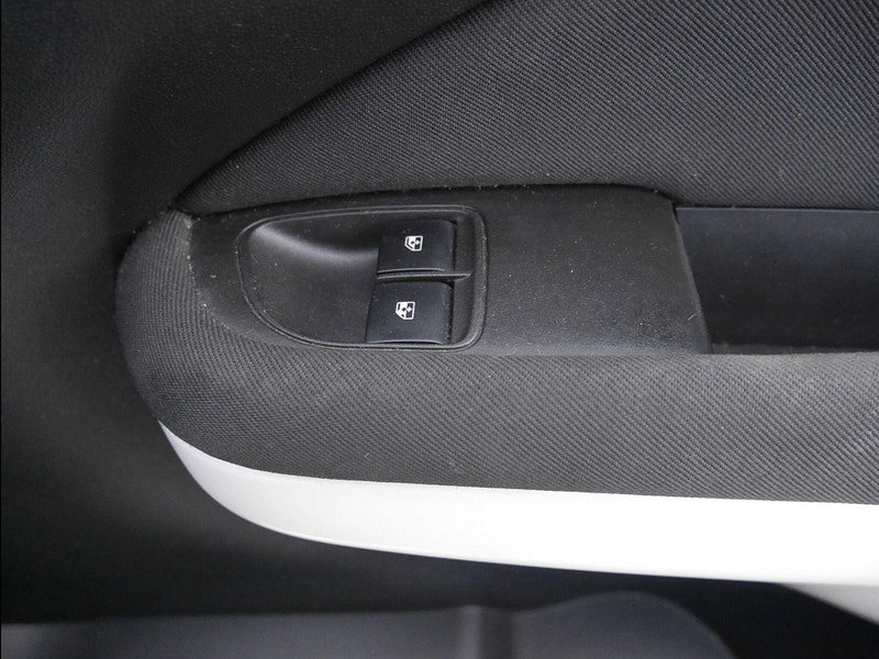 Vauxhall ADAM 1.4 16v JAM Hatchback 3dr Petrol Manual Euro 5 (87 ps) 3dr Manual 2026