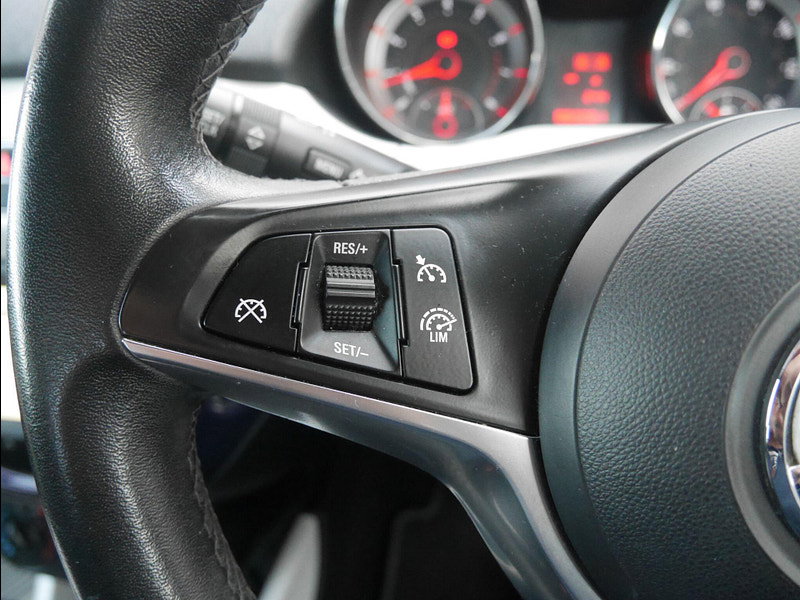 Vauxhall ADAM 1.4 16v JAM Hatchback 3dr Petrol Manual Euro 5 (87 ps) 3dr Manual 2026