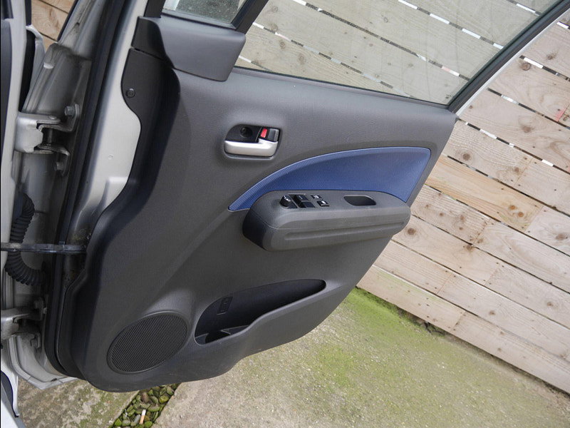 Vauxhall Agila 1.0 ecoFLEX 12V S MPV 5dr Petrol Manual Euro 5 (65 ps) 5dr Manual 2026