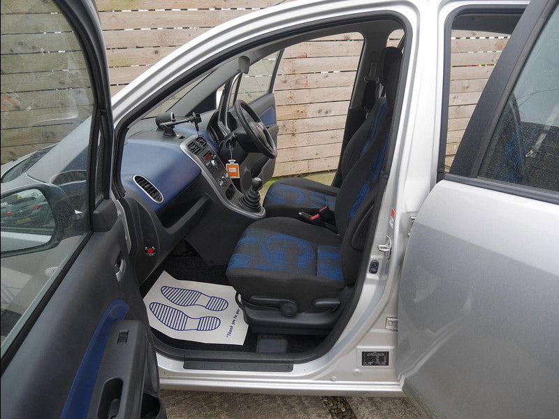 Vauxhall Agila 1.0 ecoFLEX 12V S MPV 5dr Petrol Manual Euro 5 (65 ps) 5dr Manual 2026