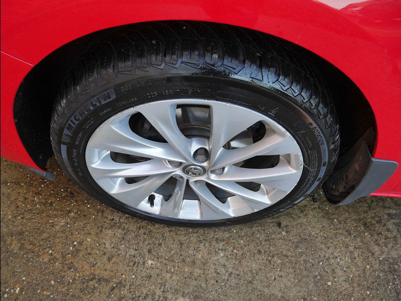 Vauxhall Astra 1.0i Turbo ecoFLEX Design Hatchback 5dr Petrol Manual Euro 6 (s/s) (105 ps) 5dr Manual 2025