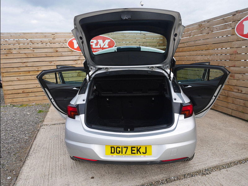 Vauxhall Astra 1.0i Turbo ecoFLEX SRi Nav Euro 6 (s/s) 5dr 5dr Manual 2025