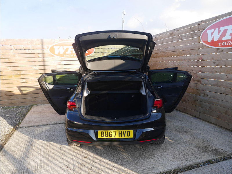 Vauxhall Astra 1.0i Turbo ecoTEC SRi Nav Euro 6 (s/s) 5dr 5dr Manual 2025
