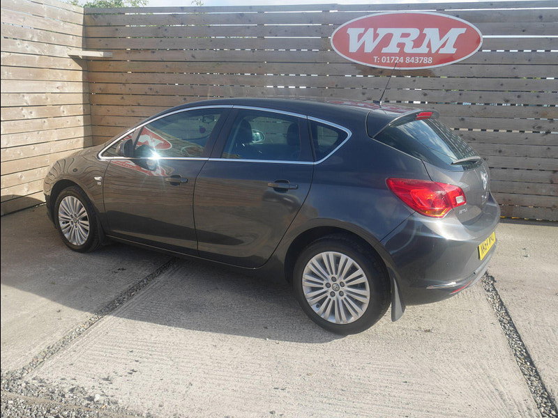 Vauxhall Astra 1.4 16v Excite Hatchback 5dr Petrol Manual Euro 5 (100 ps) 5dr Manual 2026