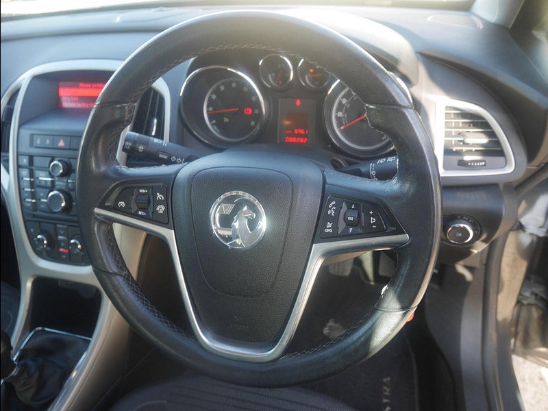 Vauxhall Astra 1.4 16v Excite Hatchback 5dr Petrol Manual Euro 5 (100 ps) 5dr Manual 2026