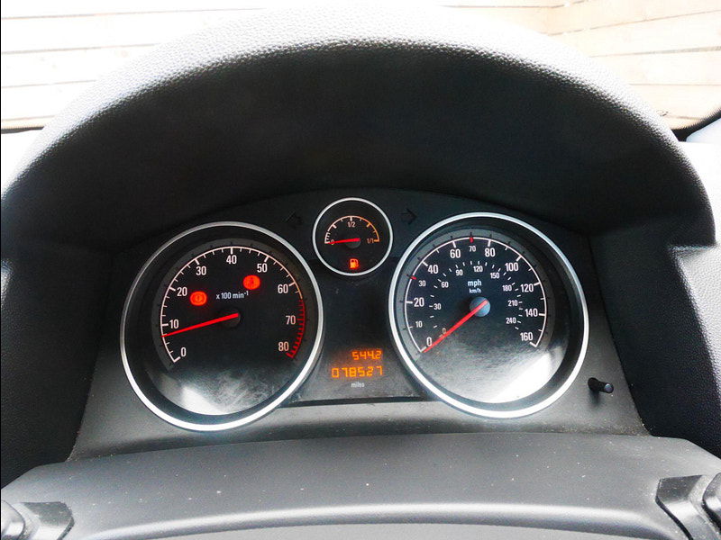 Vauxhall Astra 1.4i 16v Active 5dr 5dr Manual 2025