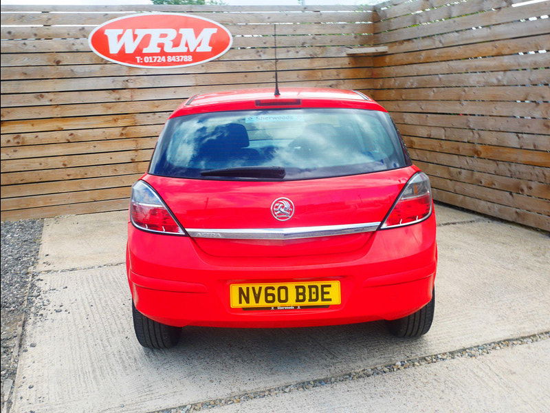 Vauxhall Astra 1.4i 16v Active 5dr 5dr Manual 2025