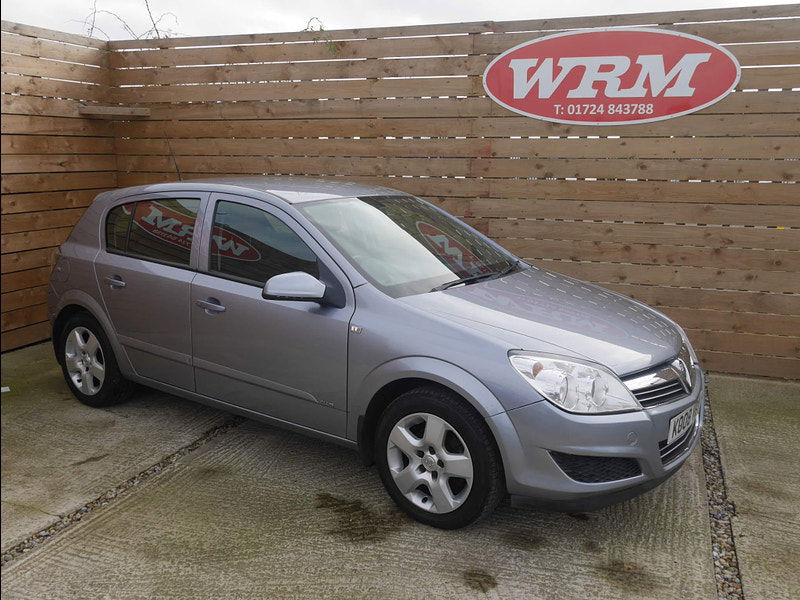 Vauxhall Astra 1.4i 16v Club 5dr 5dr Manual 2024