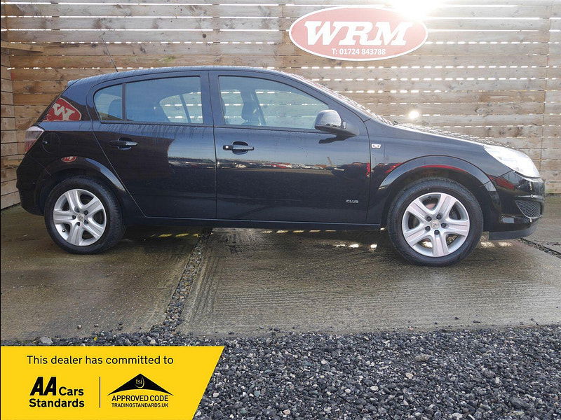 Vauxhall Astra 1.4i 16v Club Hatchback 5dr Petrol Manual (146 g/km, 89 bhp) 5dr Manual 2026