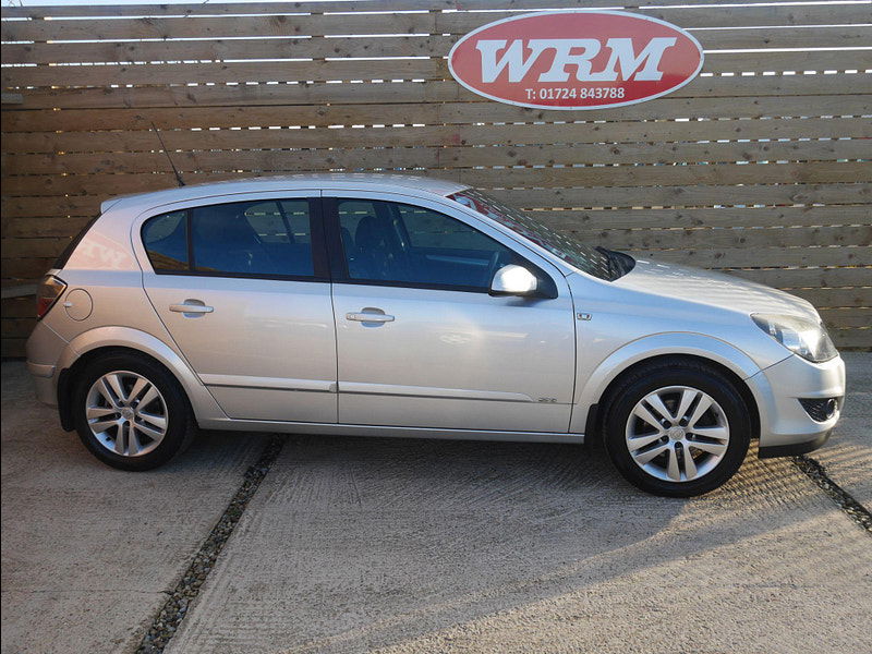 Vauxhall Astra 1.4i 16v SXi 5dr 5dr Manual 2025