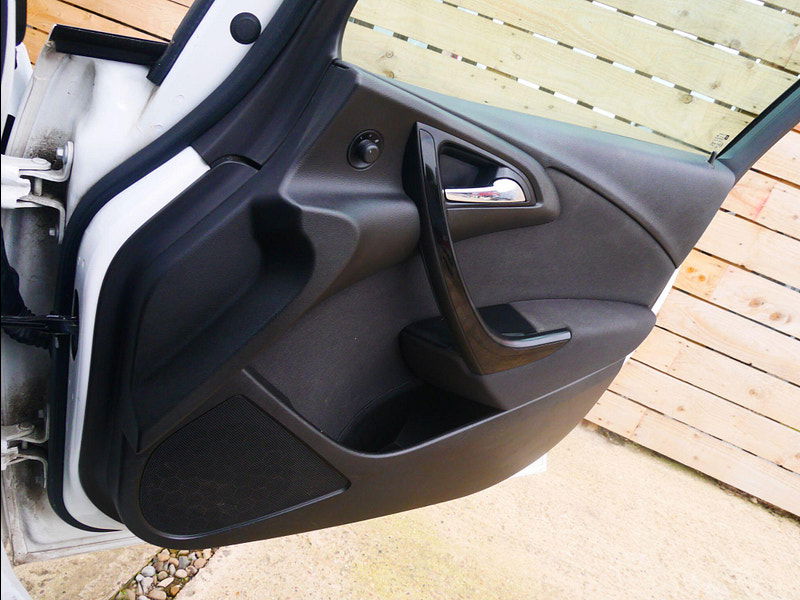 Vauxhall Astra 1.4i SRi Hatchback 5dr Petrol Manual Euro 6 (100 ps) 5dr Manual 2025