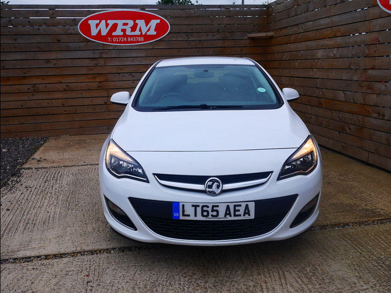 Vauxhall Astra 1.4i SRi Hatchback 5dr Petrol Manual Euro 6 (100 ps) 5dr Manual 2025