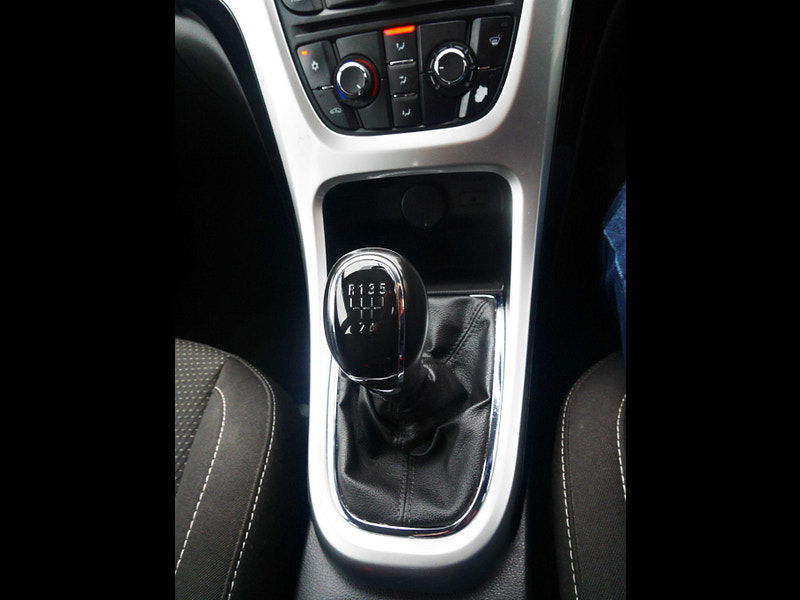 Vauxhall Astra 1.4i SRi Hatchback 5dr Petrol Manual Euro 6 (100 ps) 5dr Manual 2025