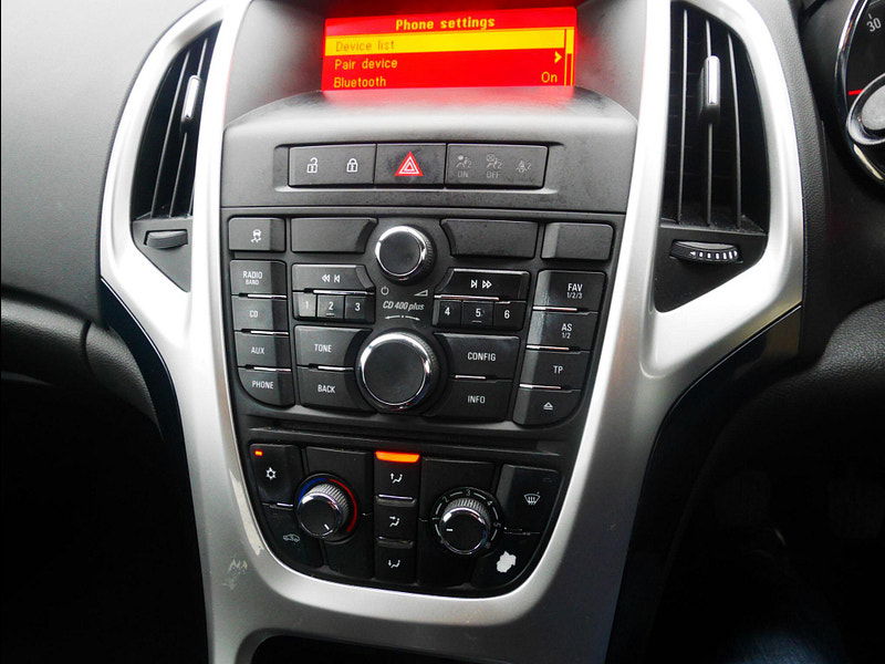 Vauxhall Astra 1.4i SRi Hatchback 5dr Petrol Manual Euro 6 (100 ps) 5dr Manual 2025