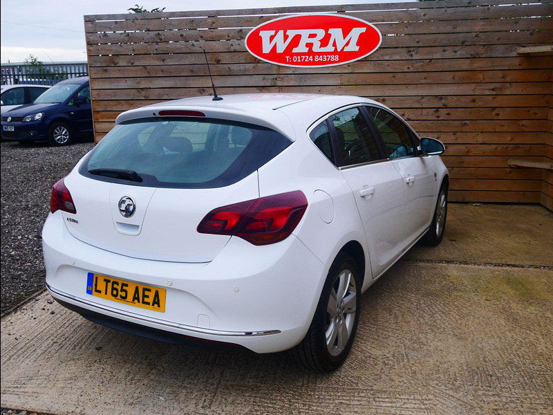 Vauxhall Astra 1.4i SRi Hatchback 5dr Petrol Manual Euro 6 (100 ps) 5dr Manual 2025