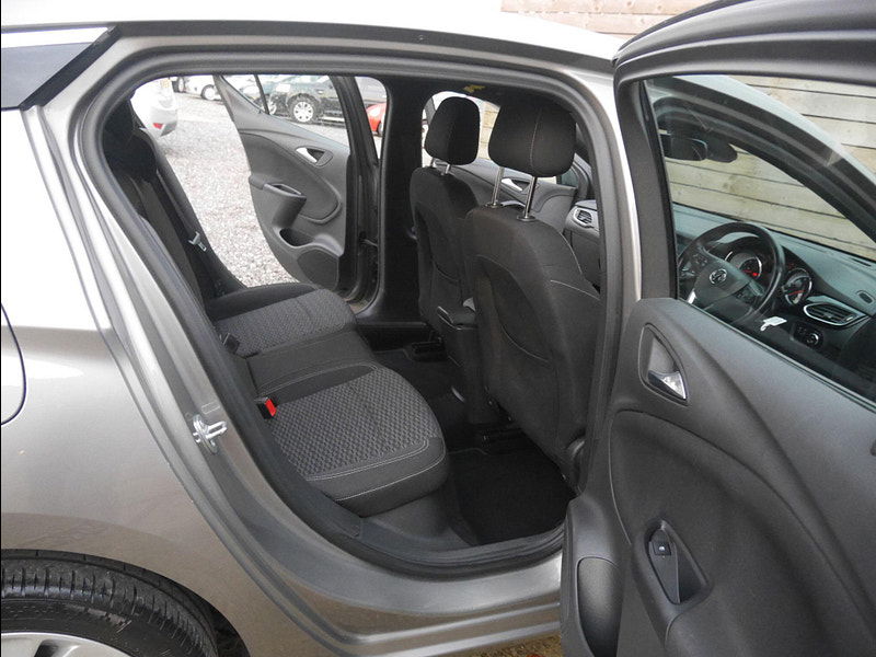 Vauxhall Astra 1.4i Turbo SRi Hatchback 5dr Petrol Manual Euro 6 (150 ps) 5dr Manual 2025