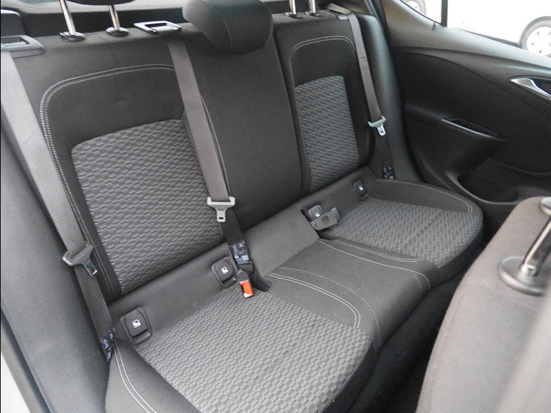 Vauxhall Astra 1.4i Turbo SRi Hatchback 5dr Petrol Manual Euro 6 (150 ps) 5dr Manual 2025