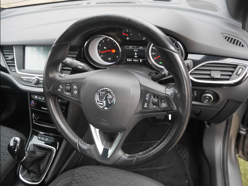 Vauxhall Astra 1.4i Turbo SRi Hatchback 5dr Petrol Manual Euro 6 (150 ps) 5dr Manual 2025