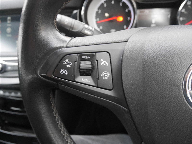 Vauxhall Astra 1.4i Turbo SRi Hatchback 5dr Petrol Manual Euro 6 (150 ps) 5dr Manual 2025