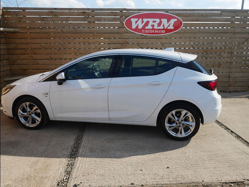 Vauxhall Astra 1.4i Turbo SRi Nav Auto Euro 6 (s/s) 5dr 5dr Automatic 2025
