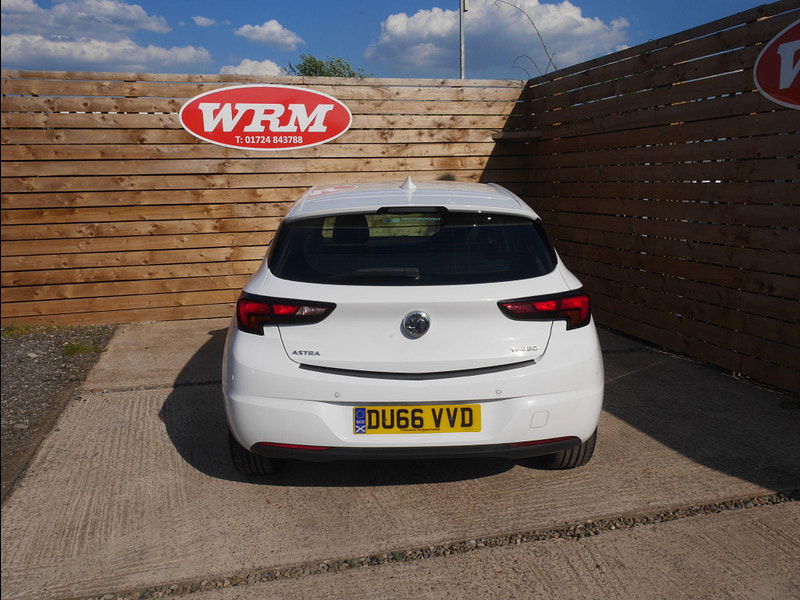 Vauxhall Astra 1.4i Turbo SRi Nav Auto Euro 6 (s/s) 5dr 5dr Automatic 2025