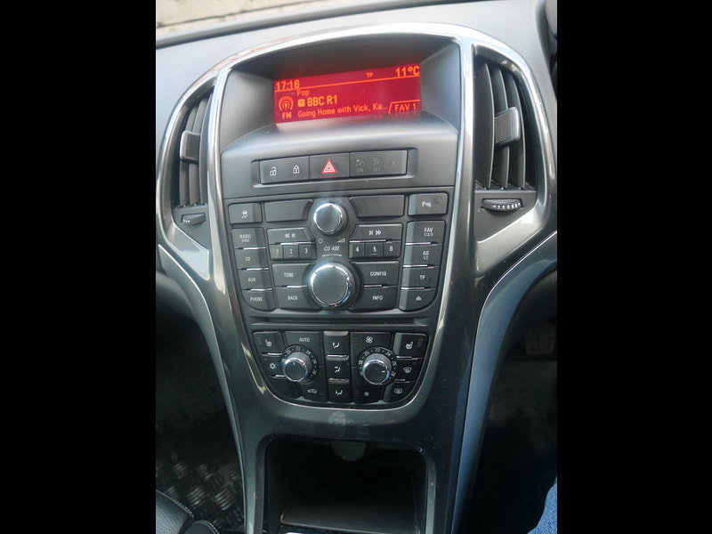 Vauxhall Astra 1.6 16v Elite Hatchback 5dr Petrol Manual Euro 5 (115 ps) 5dr Manual 2026