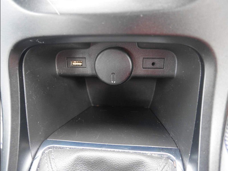 Vauxhall Astra 1.6 16v Limited Edition Euro 5 5dr 5dr Manual 2025