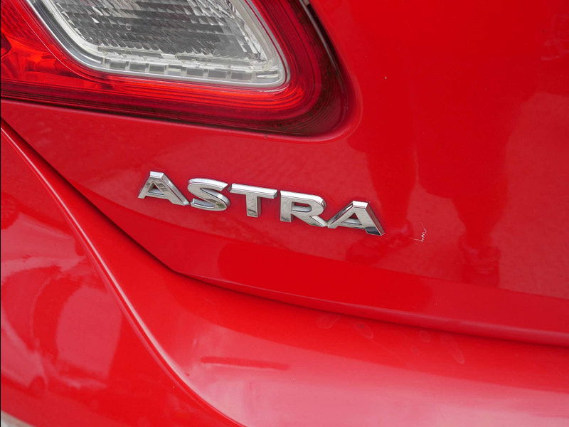 Vauxhall Astra 1.6 16v Limited Edition Euro 5 5dr 5dr Manual 2025